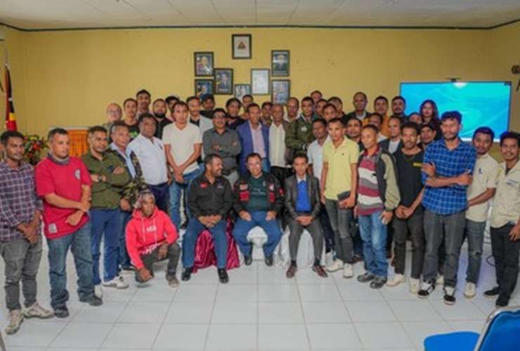 MINISTERIU OBRAS PÚBLIKA SOSIALIZA PROSESU APROVISIONAMENTU PAGAMENTU VERIFIKASAUN NO SUPERVIZAUN PROJEITU BA EMPREZA LOKAL HOSI MUNISIPIU TOLU IHA AINARU