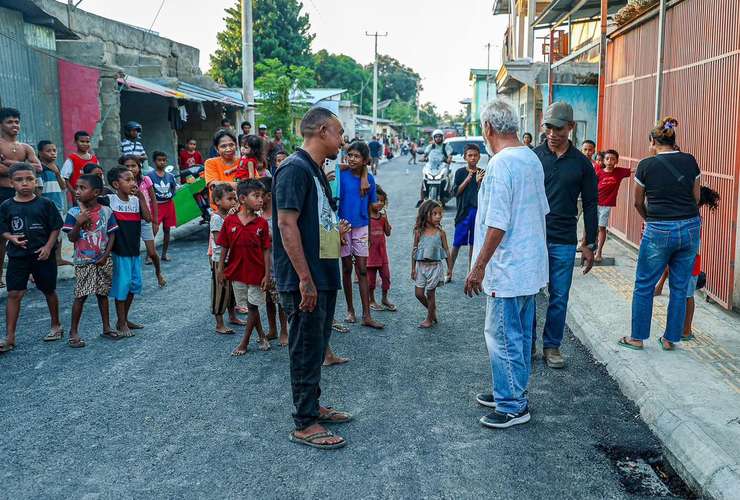 PM XANANA OBSERVA PROGRESSU KONSTRUSAUN ESTRADA IHA BEBONUK