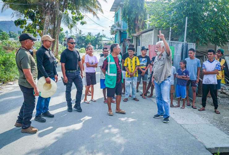 PM XANANA AKOMPAÑIA HOSI MOP OBSERVA KONSTRUSAUN KAMPO MULTI FUNSAUN IHA DELTA IV
